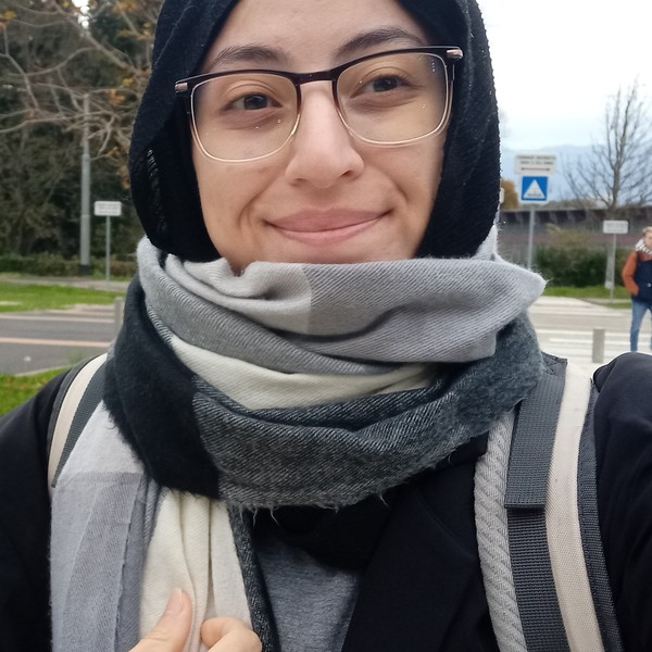 Marya - Prof de physique - Louviers