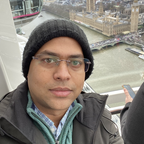 Mrinal - Computer programming tutor - Slough