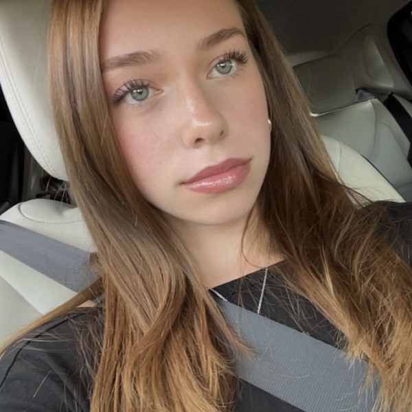 Cassandra - Prof d'anglais - Brancourt-en-Laonnois