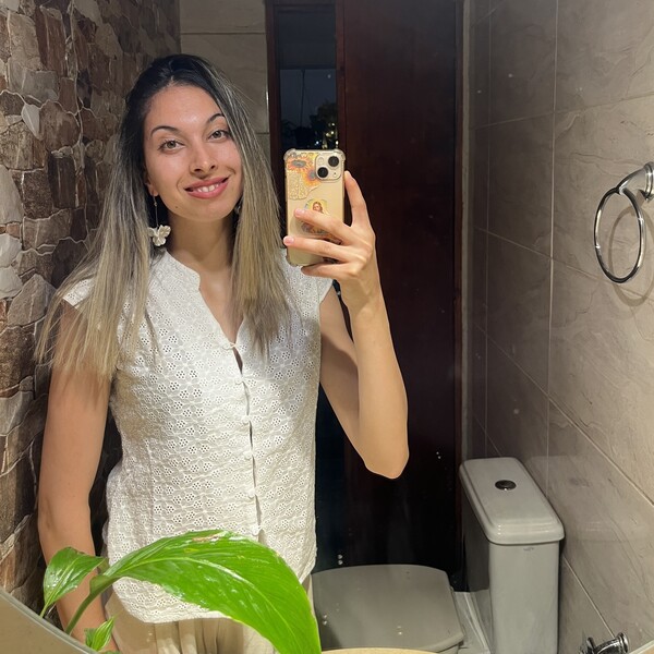 Micaela - tutor académico - Montevideo