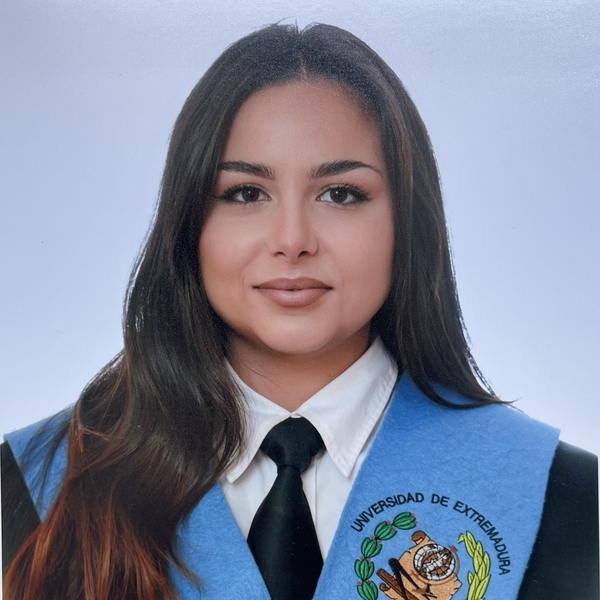 Blanca - Profe de apoyo escolar - Cáceres