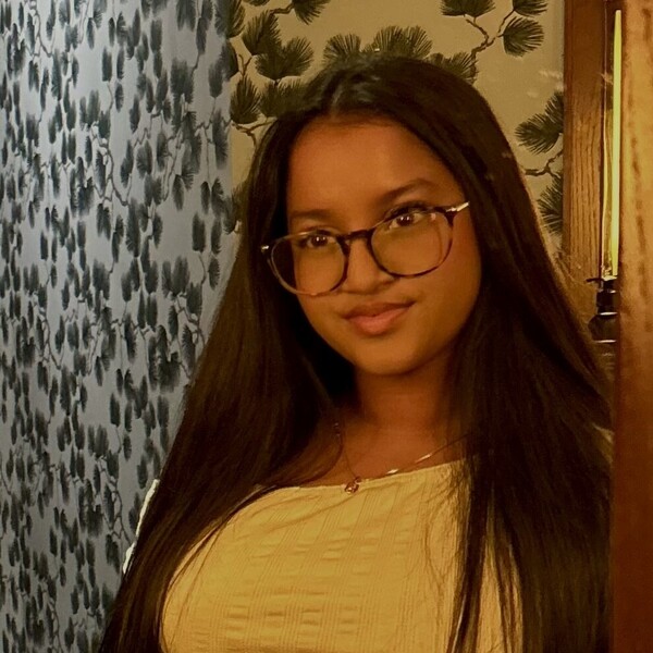 Dilshi - Maths tutor - Liversedge