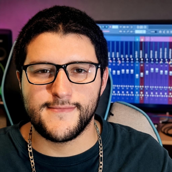 Axel - Bass guitar tutor - Brooklyn