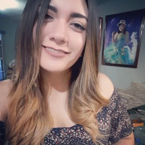 Denisse Abigail - Profesor de biología - Apodaca