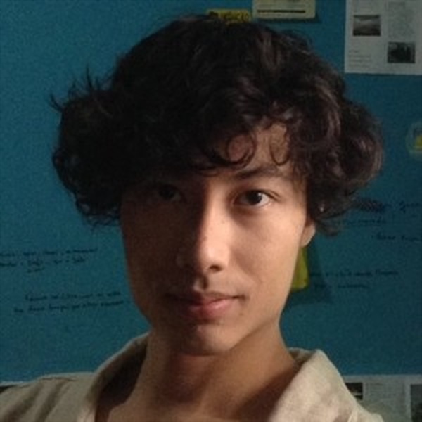 Seiji - Professor de francês - Niterói