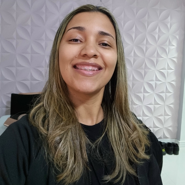 Gisele - Professor de português para estrangeiros - 