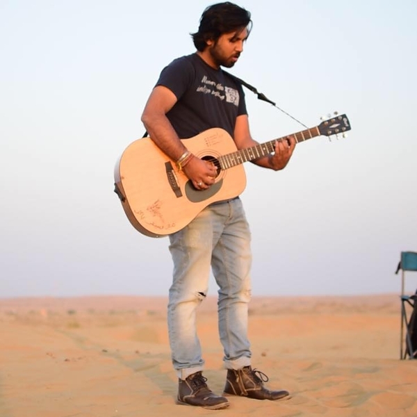 Rahul - Guitar teacher - Gurugram