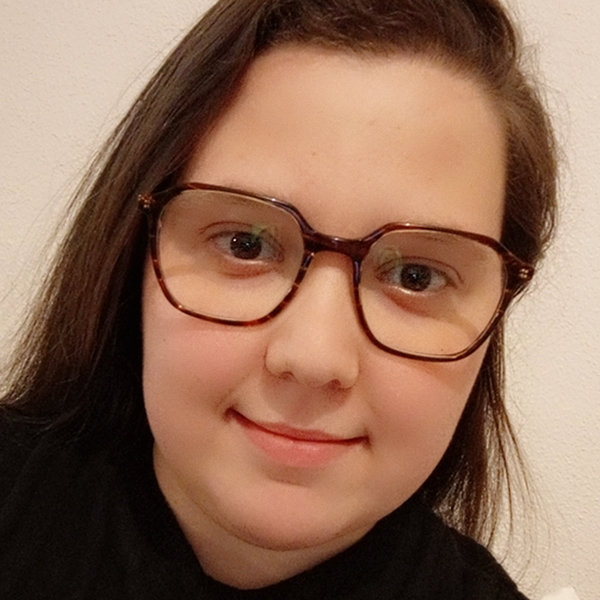 Angelique - Prof d'aide aux devoirs - Boulogne-sur-Gesse