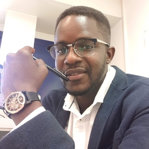 Moustapha - professeur de philosophie - Lyon 8e