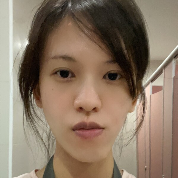 Wanying - Maths tutor - Singapore River