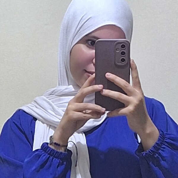 Yasmine - Prof de soutien scolaire - Casablanca