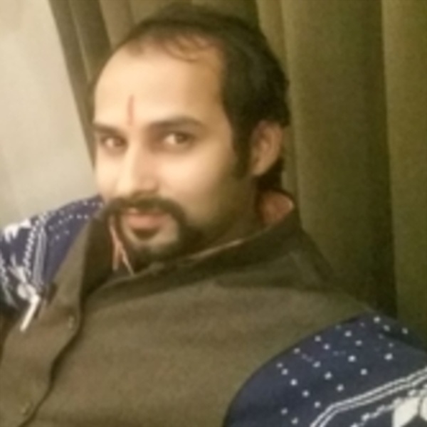 Yogguru Shashi Prakash - Yoga instructor - New Delhi