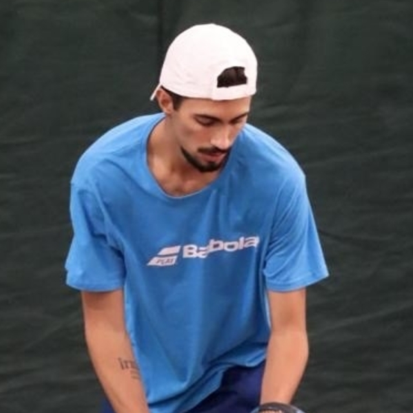 Clement - Prof de tennis - Paris 4e