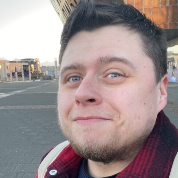 Edward - Welsh tutor - Cardiff
