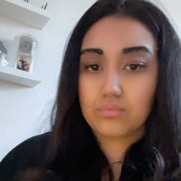 Sehar - Art and design tutor - Manchester