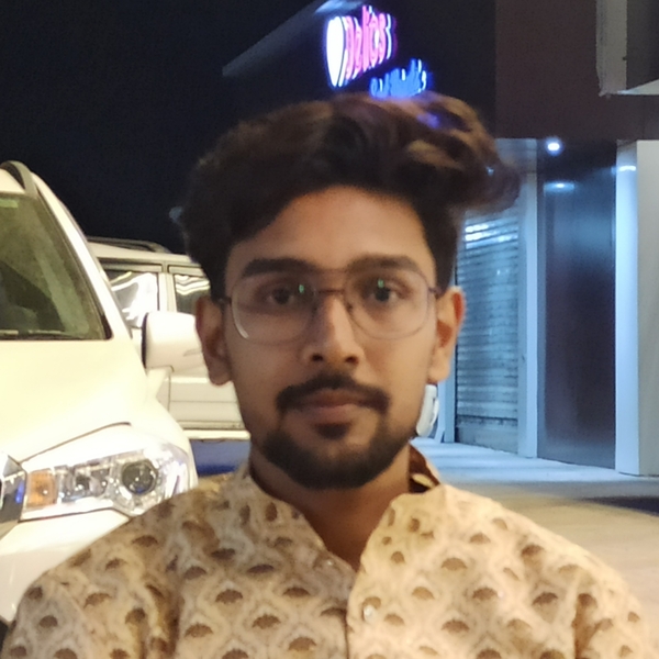Mahesh - Maths tutor - Murtanga