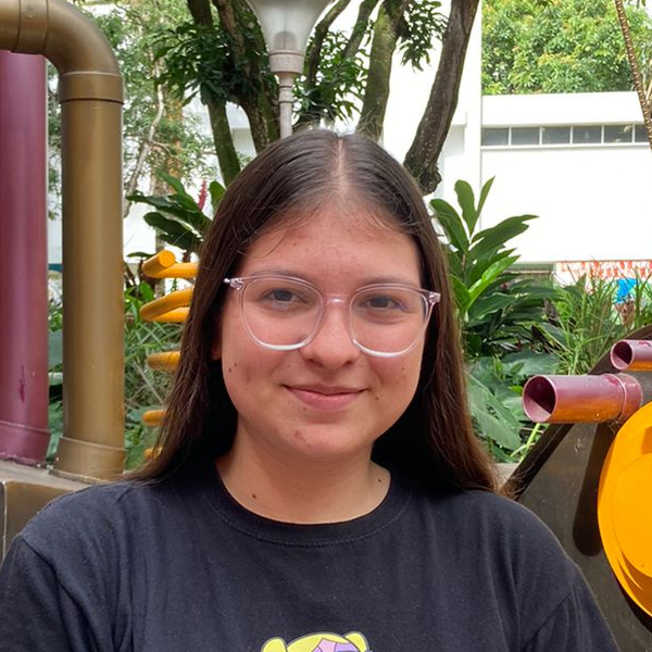 Dora lucia - Profe de español y literatura - Bucaramanga