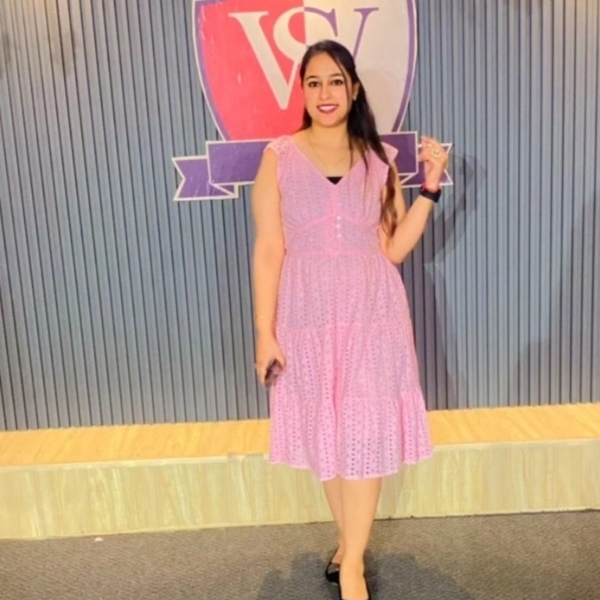 Prachi - English tutor - Panipat
