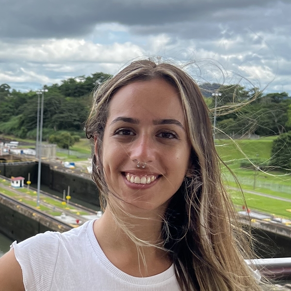 Sofia - Profesor química - Burzaco