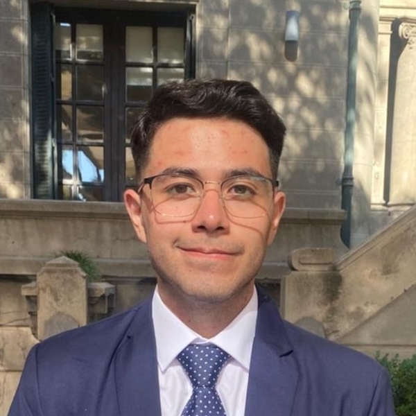 Diego - Profesor de historia - Santiago