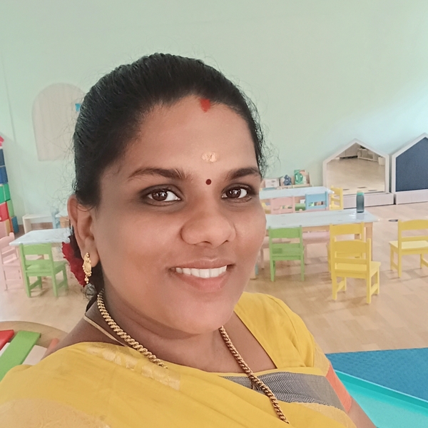 Nivetha - Biology tutor - Tiruppur