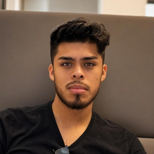 Victor - Maths tutor - Stamford
