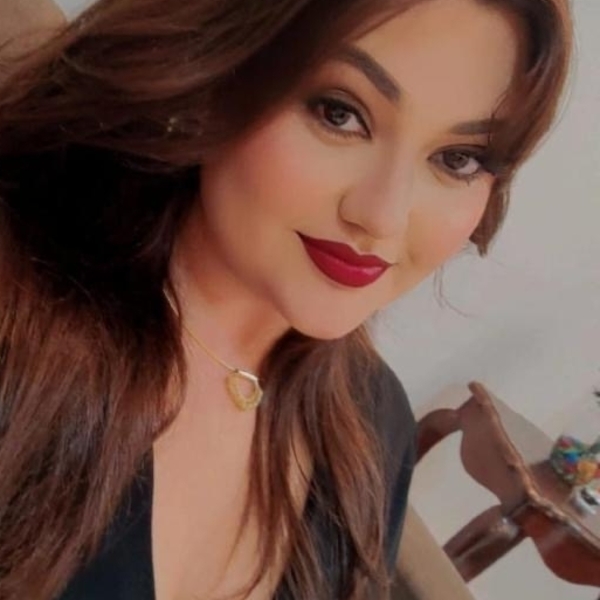 Manoela - Prof de expressão oral - inglês - Porto Velho