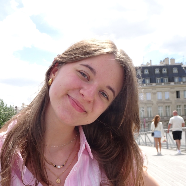 Romane - Prof de maths - Clamart