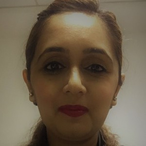 Mariam - School English Tutor - Westmead