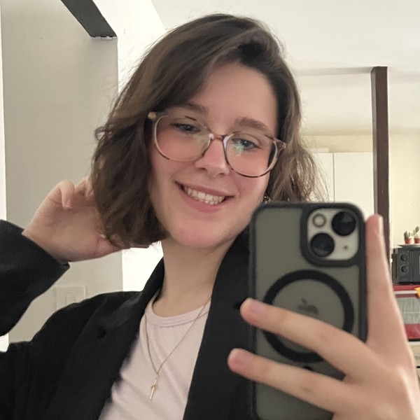 Manon - Prof d'aide aux devoirs - Rambervillers