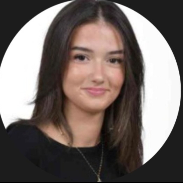 Juliette - Prof de maths - Fontenay-le-Fleury