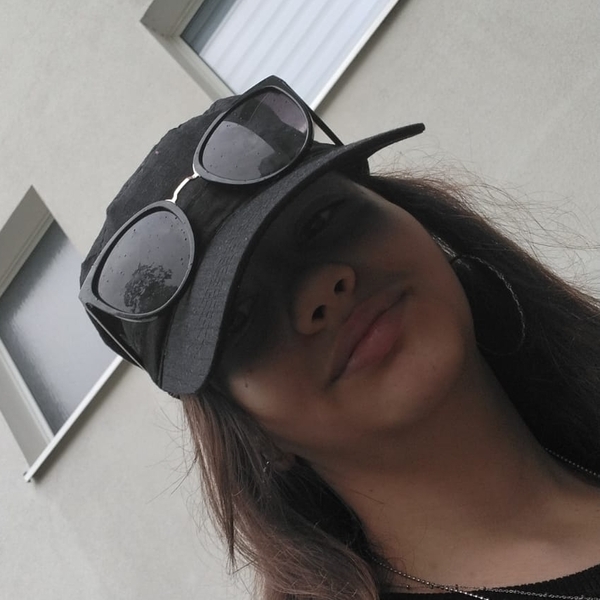 Alessia - Mathelehrerin - Berlin
