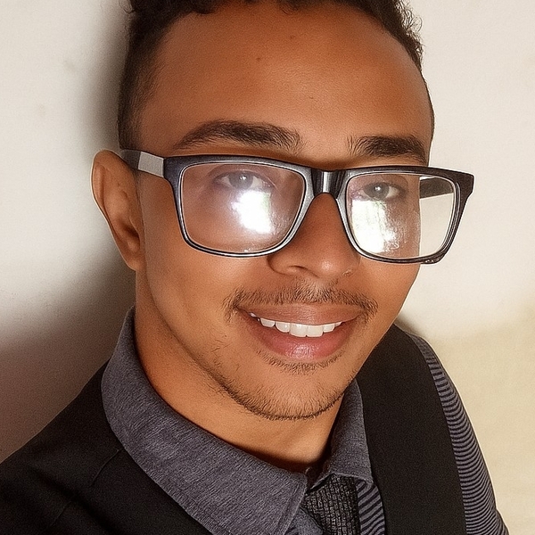 Felipe - Prof de biologia - Rio de Janeiro