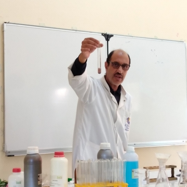Mustapha - Prof de SVT - Youssoufia