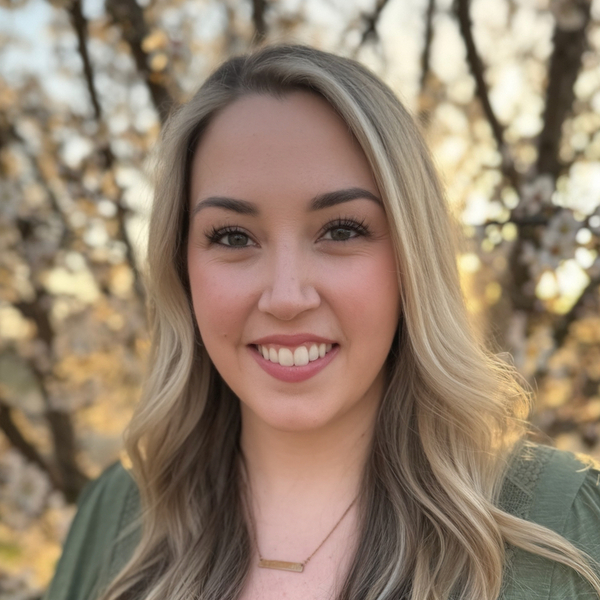 Danielle - Accounting tutor - Norwood