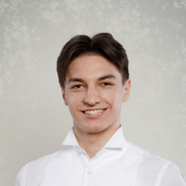 Felix - Profesor de limba română - Iași