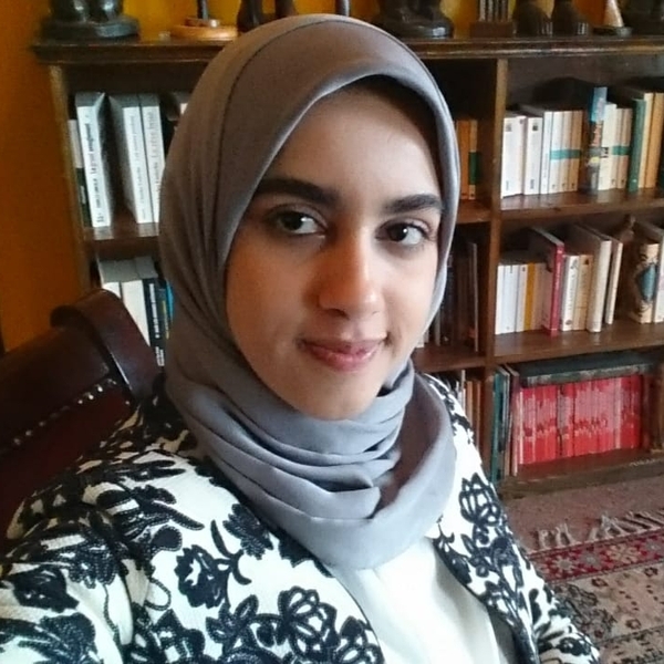 Khaoula - Prof de physique - chimie - Kénitra