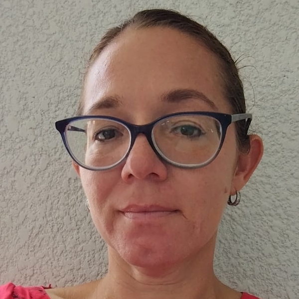 Thalia - Profe de odontología - Mérida
