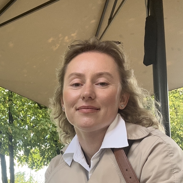 Meliha - učitelj angleščine - Ljubljana