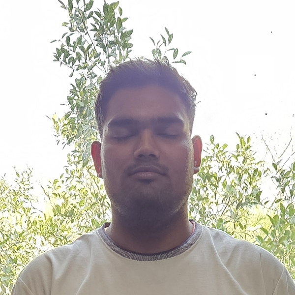 Varun - Yoga instructor - New Delhi