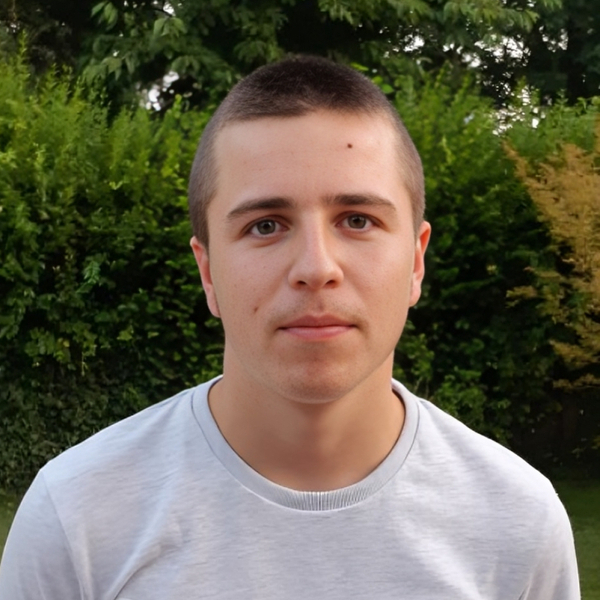 Emmett - Guitar tutor - Winnipeg