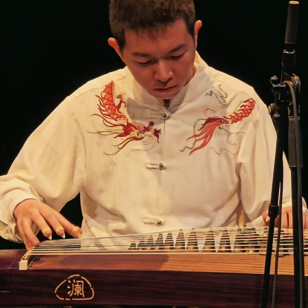 Elijah(Yanqing) - Guzheng tutor - Toronto