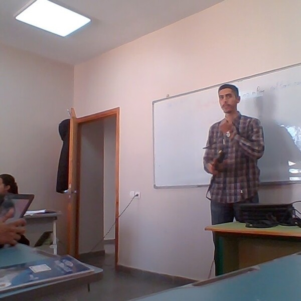 FARID - Prof de maths - سيدي يحيى الغرب