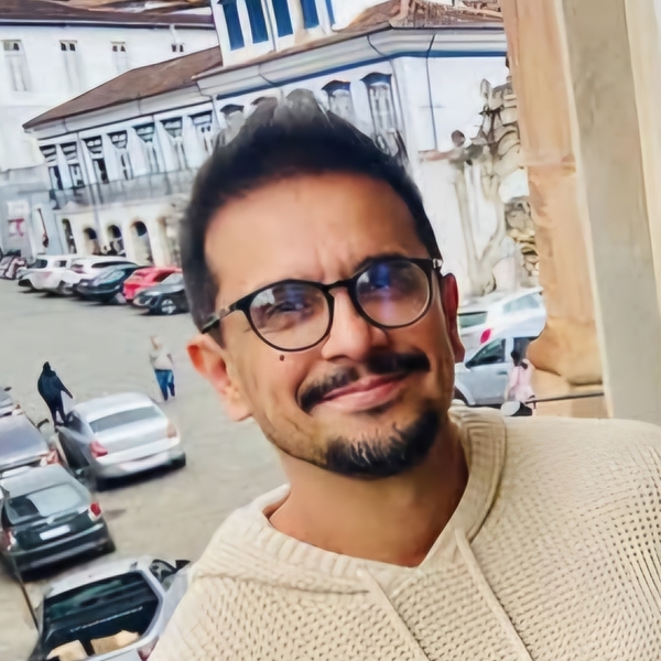 Luciano - Prof de farmacologia - Francisco Pereira
