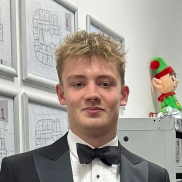 Louis - Law tutor - Shilton
