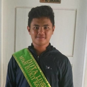 Aulia - Guru bulu tangkis - Bukit Raya