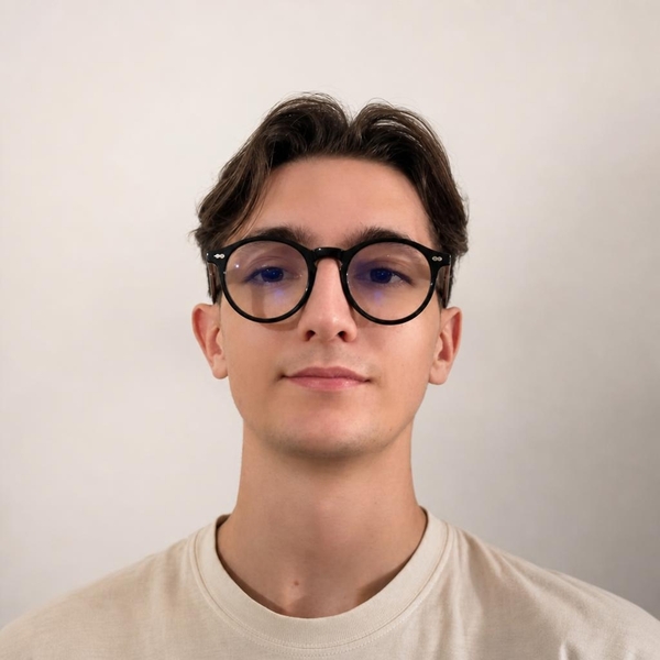 Maxime - Prof de maths - Nice
