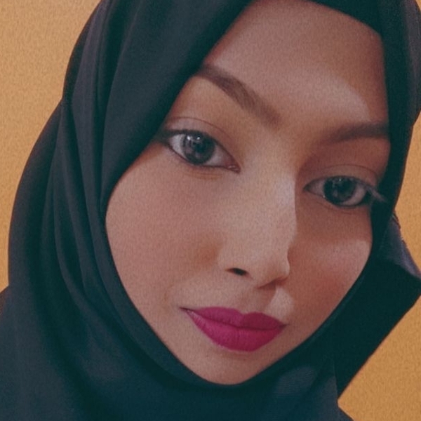 Iqra - English tutor - Hyderabad