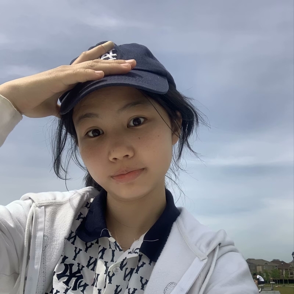 Victoria - Maths teacher - Oakville