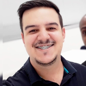 Leonardo - Professor de preparação vestibular científico - Franca (São Paulo)